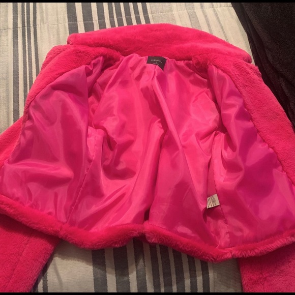 Pink cozy jacket - Picture 3 of 3